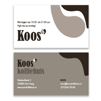 beeldend typografisch visitekaartje voor een koffiehuis beeldend typografisch visitekaartje voor een koffiehuis met twee komma's als koffieboon